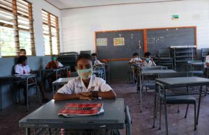 Eskola Ensino Baziku 1,2 Maubara Menus Livru no Manorin Sira