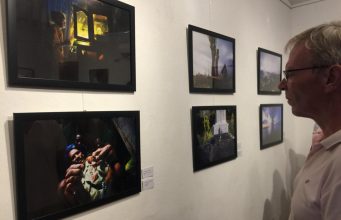DPC Realiza Expozisaun Fotografia Daruak Ho Tema Saida Mak Esperansa
