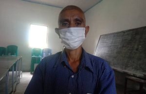 ESG 05 de Maiu Prepara Materia Ezame nian Ba Estudantes Hodi Estuda Iha Uma