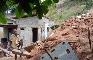 Inundasaun Estraga Uma, Domingos: Hakarak Buka Osan Hadia Uma Maibe Susar