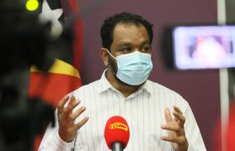Governu Impoin Serka Sanitaria Iha Dili Durante Loron 14