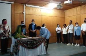 FDHC Entrega Programa Bolsa Hakbiit Hamutuk 480 Ba UNTL