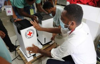 ICRC Apoia Ekipamentu Dehumidifier ba Unidade Forense Nasional Iha HNGV