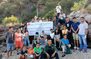 Komemora Loron Mundial Meiu Ambiente Grupu AAE Hala’o Limpeza Jerál Iha Cristo Rei