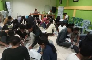 FMDC Fasilita Treinamentu: Reportajen Sensivel Jéneru, Tulun Jornalista Hakerek Sensivel Liu