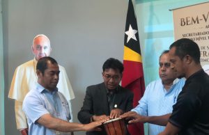 Estadu ho Igreja Lansa Prosesu Akreditasaun Media Nasional ho Estranjeiru Ba Kobertura Vizita Amo Papa nian