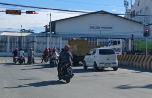 INDDICA Rekoñese Labarik Sira Fa’an Sasan Iha Estrada Publiku, Risku Tebes ba Sira Nia Vida