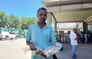 Komunidade Sira Hahú Troka Osan 2.00 Sentavu iha Banku-Sentrál Tanba Loja ho Merkadu Hahu Lakohi Simu