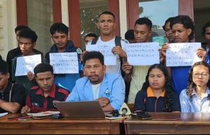 EUTL Reafirma Tan Ejizensia 6 ba Governu no Parlamentu, Tempu Badak Sei Organiza Demonstrasaun